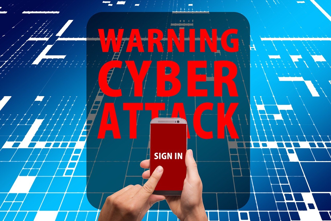 Infografis sederhana risiko serangan malware dan pencurian data pribadi dari file dokumen bajakan ilegal.